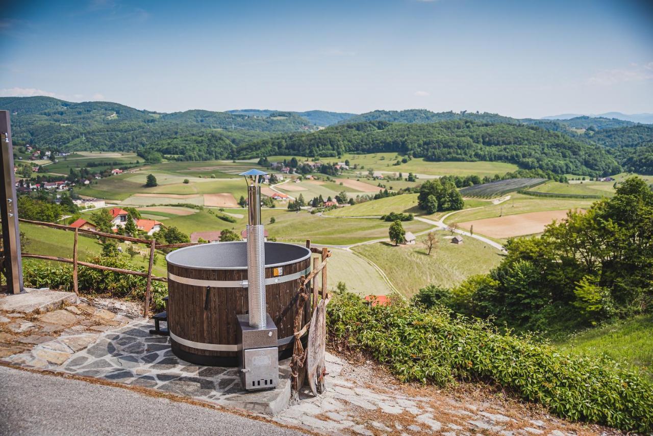 Authentic Countryside Villa With Hot Tub Veliki Kamen Exterior photo